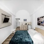 Argiris * Kamári