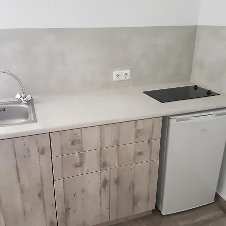 Apartment Argiris Kamari (Santorini)