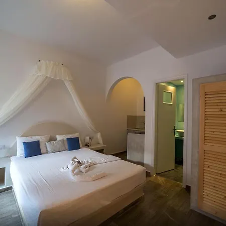 Argiris Kamari (Santorini)