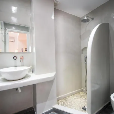 Apartament Argiris *