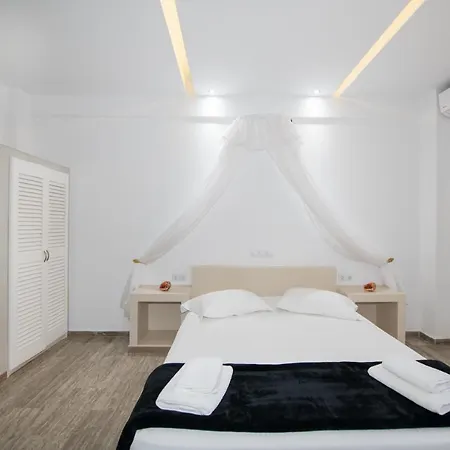 Argiris Apartment Kamari (Santorini)