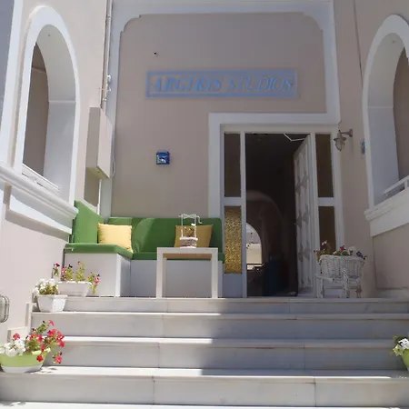 Argiris * Kamari (Santorini)