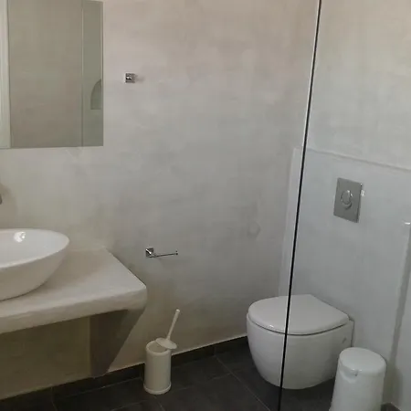 Argiris Apartment *
