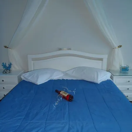 Argiris * Kamari (Santorini)