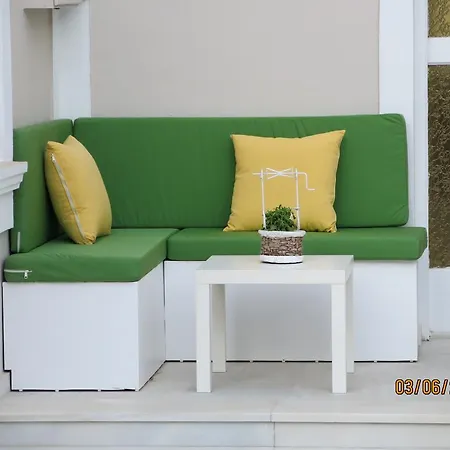 Argiris Apartman *