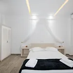 Argiris Apartamento Kamári