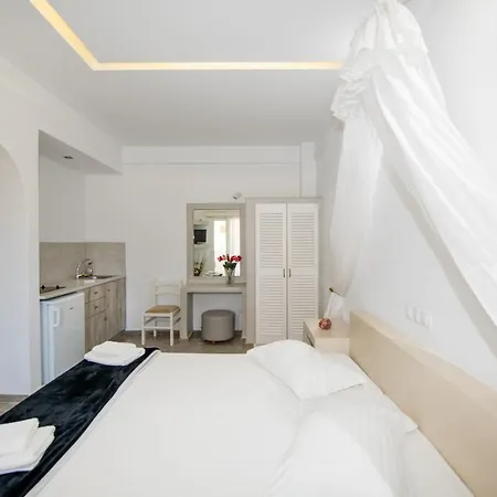 Appartement Argiris Kamári