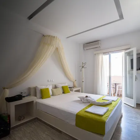 Appartement Argiris Kamári